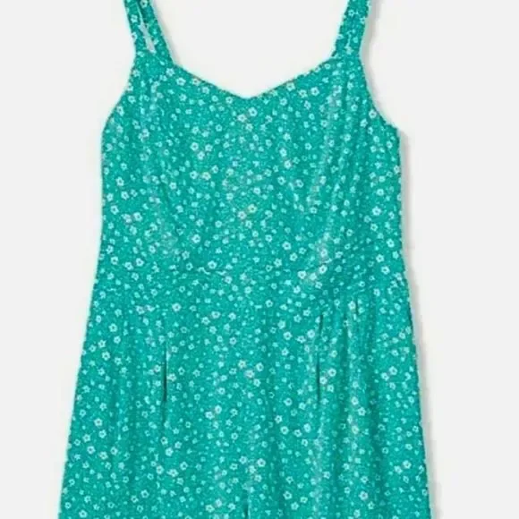 Torrid green floral sz 0 sleeveless Romper - Picture 3 of 7